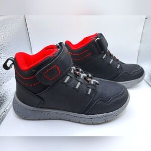 Boys Falls Creek Ankle Boots black and red size 11